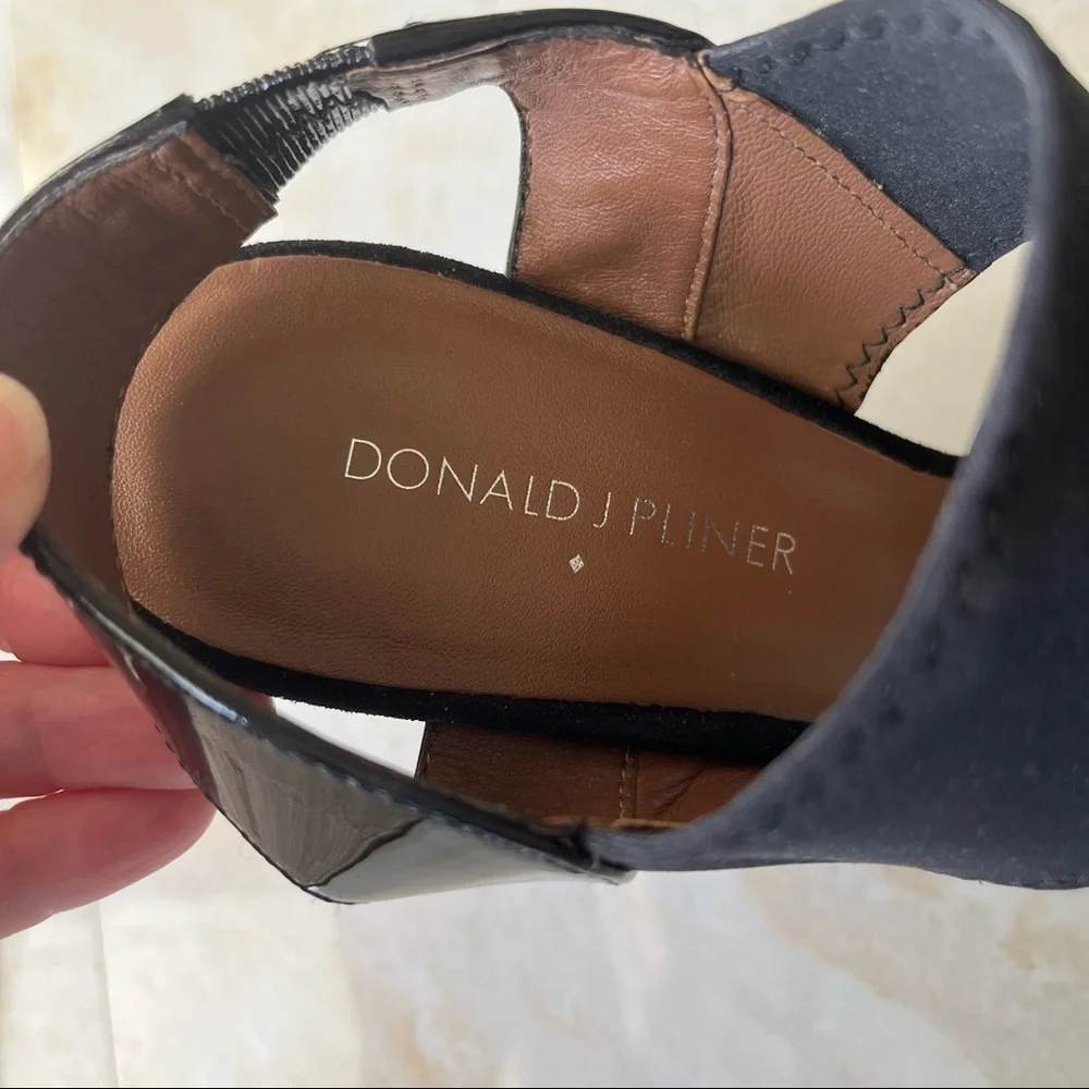 Donald J. Pliner Dino Wedge Sandals